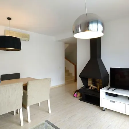 Holiday home Mas Mel Casa Con Piscina